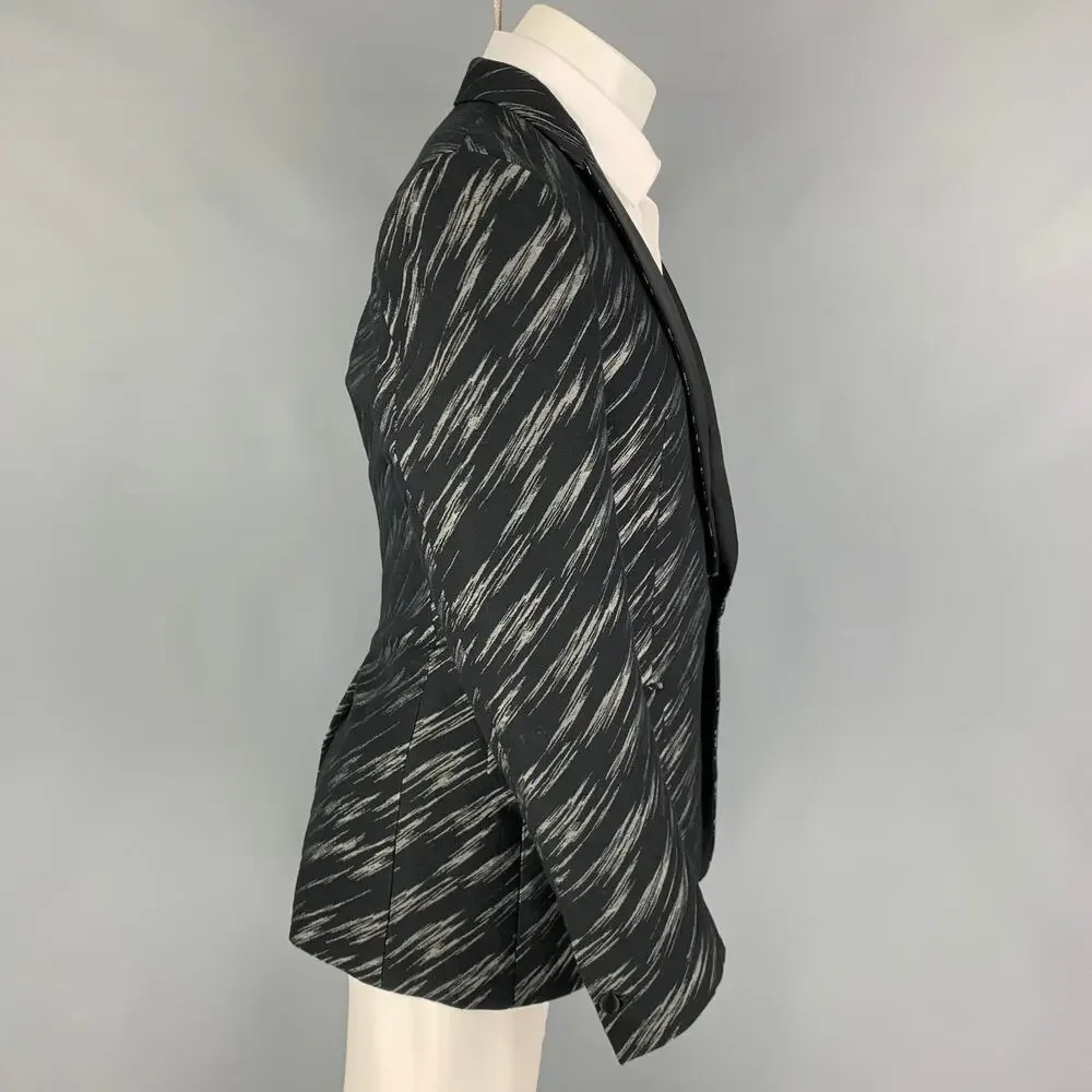 JUST CAVALLI Size 38 Black Grey Jacquard Wool Blend Peak Lapel Sport Coat